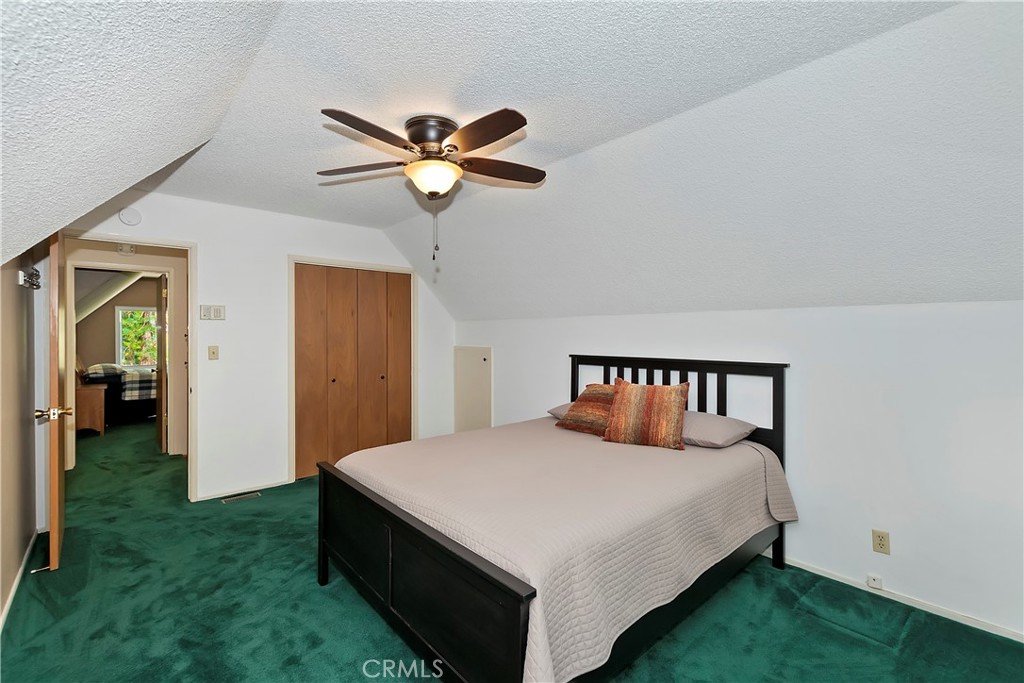 26661 Lake Forest Property Photo 12