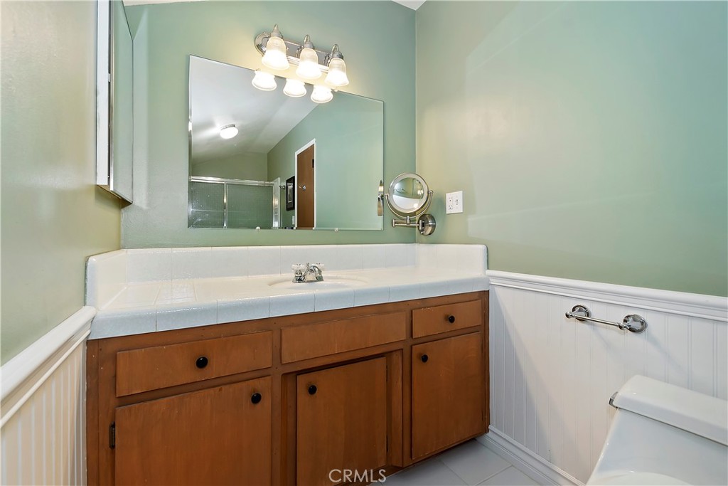 26661 Lake Forest Property Photo 13