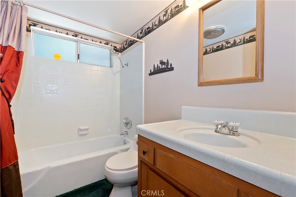 26661 Lake Forest Property Photo 17