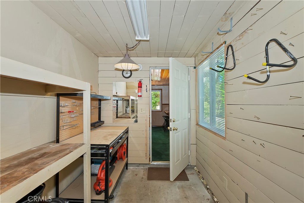 26661 Lake Forest Property Photo 20