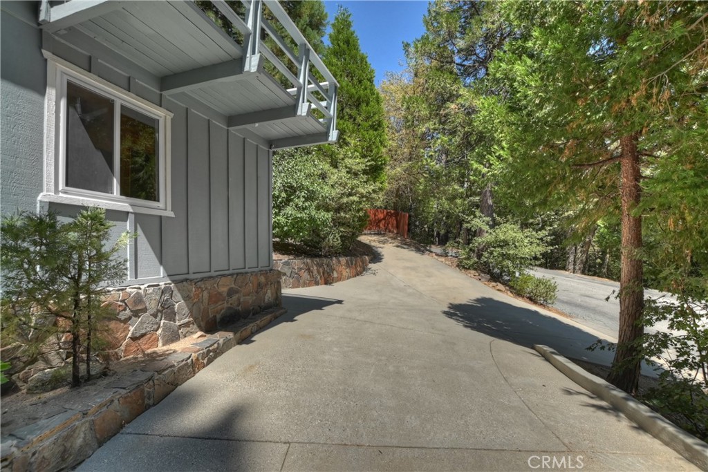 26661 Lake Forest Property Photo 26