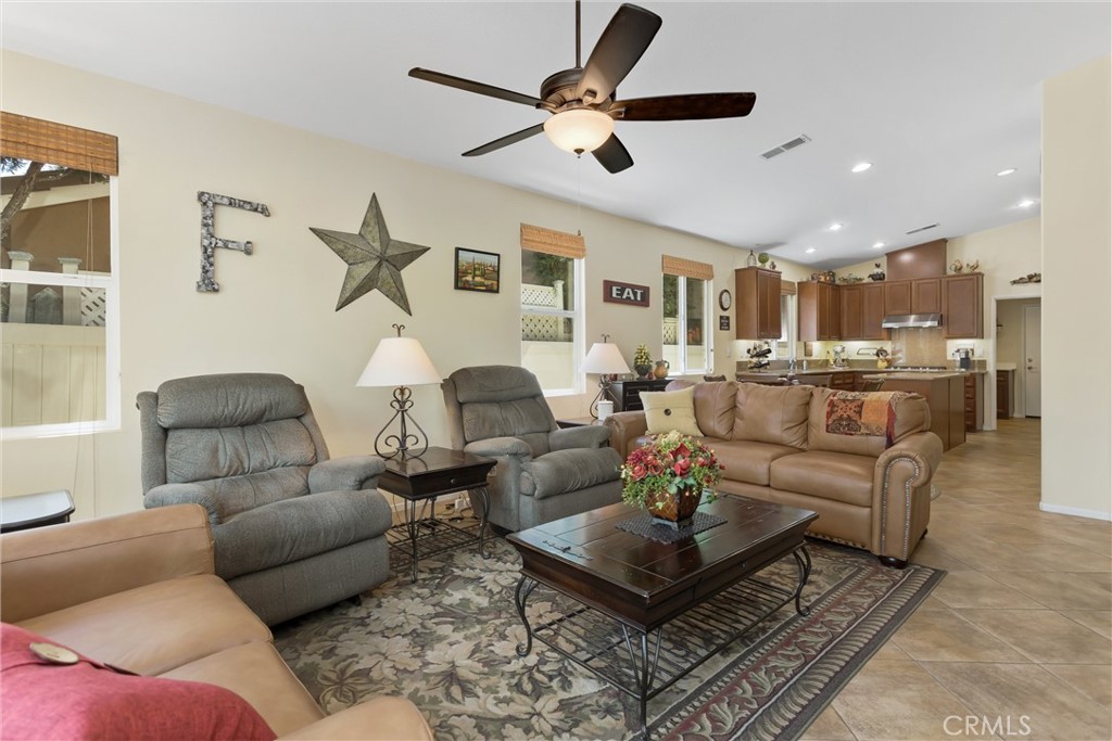 1686 Piper Creek Property Photo 7