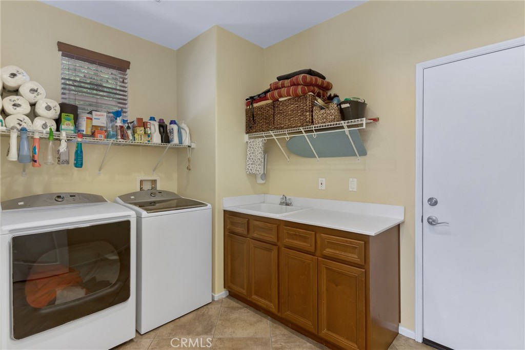 1686 Piper Creek Property Photo 16