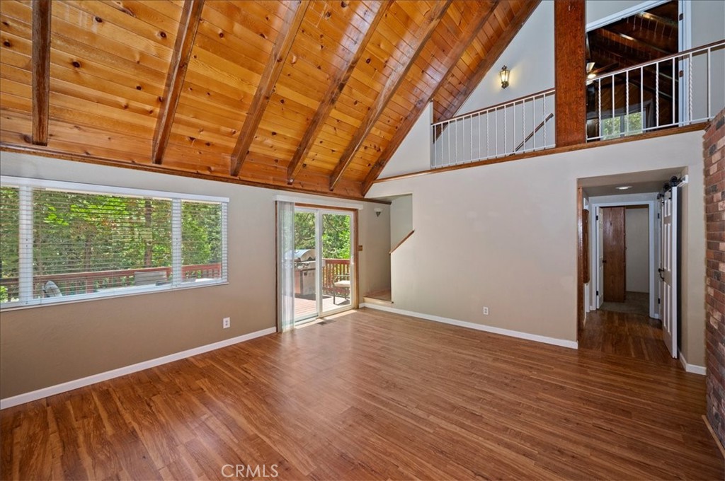 363 Castle Gate Property Photo 10