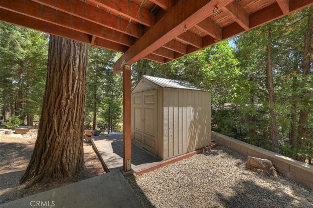 363 Castle Gate Property Photo 33