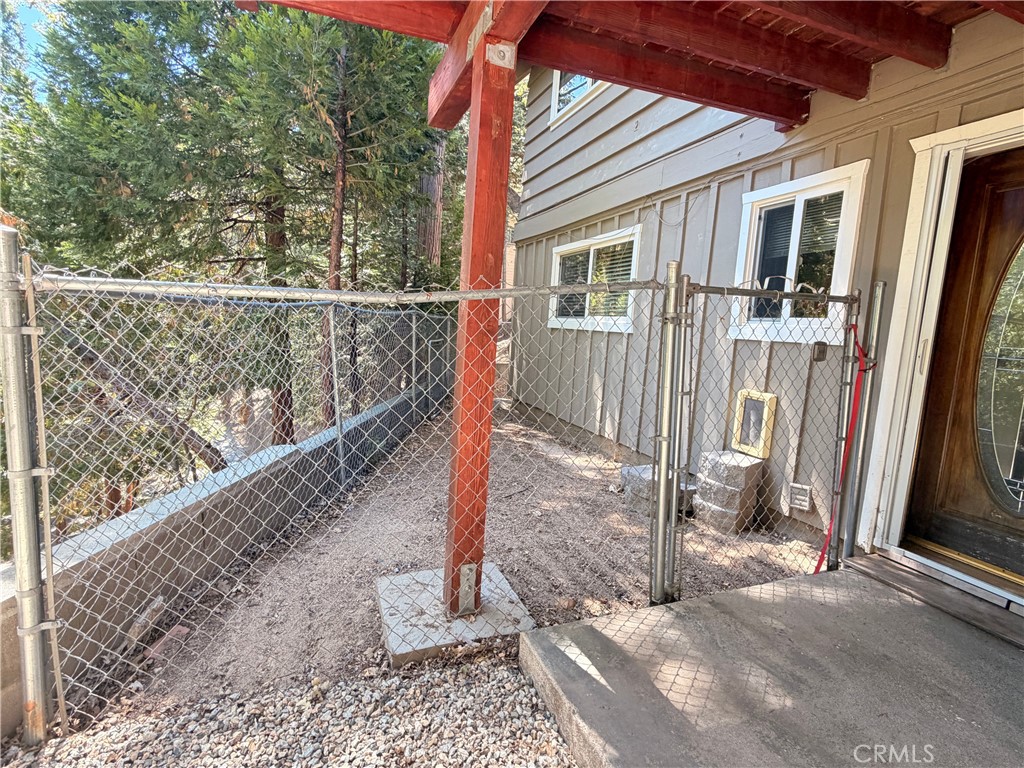 363 Castle Gate Property Photo 33