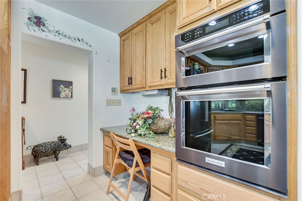 10389 Walnut Grove Court Property Photo 14