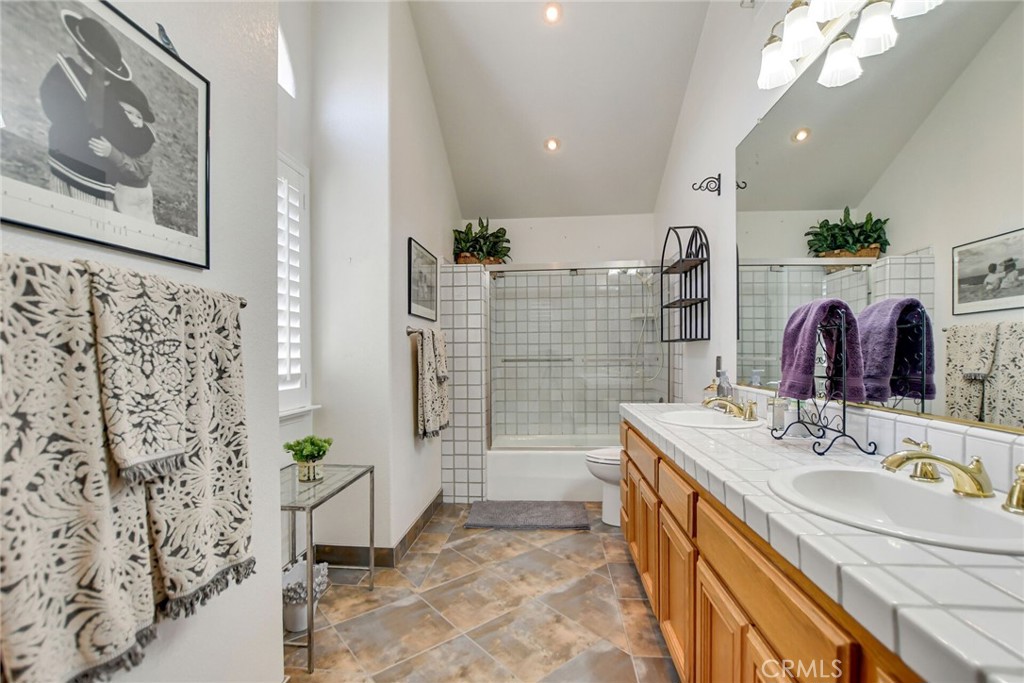 10389 Walnut Grove Court Property Photo 24