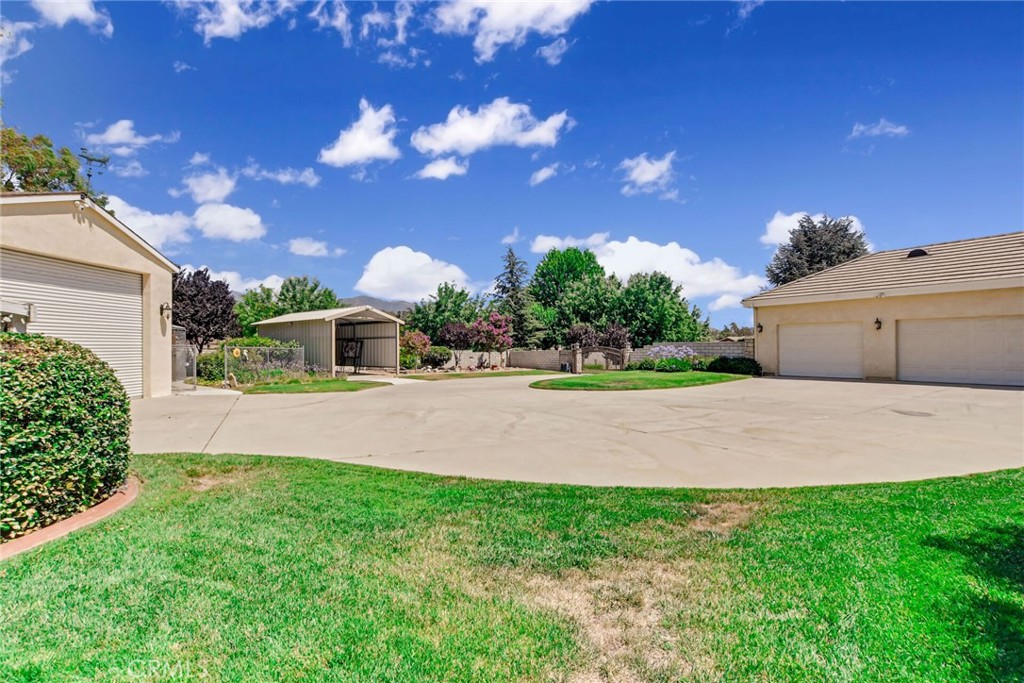 10389 Walnut Grove Court Property Photo 38