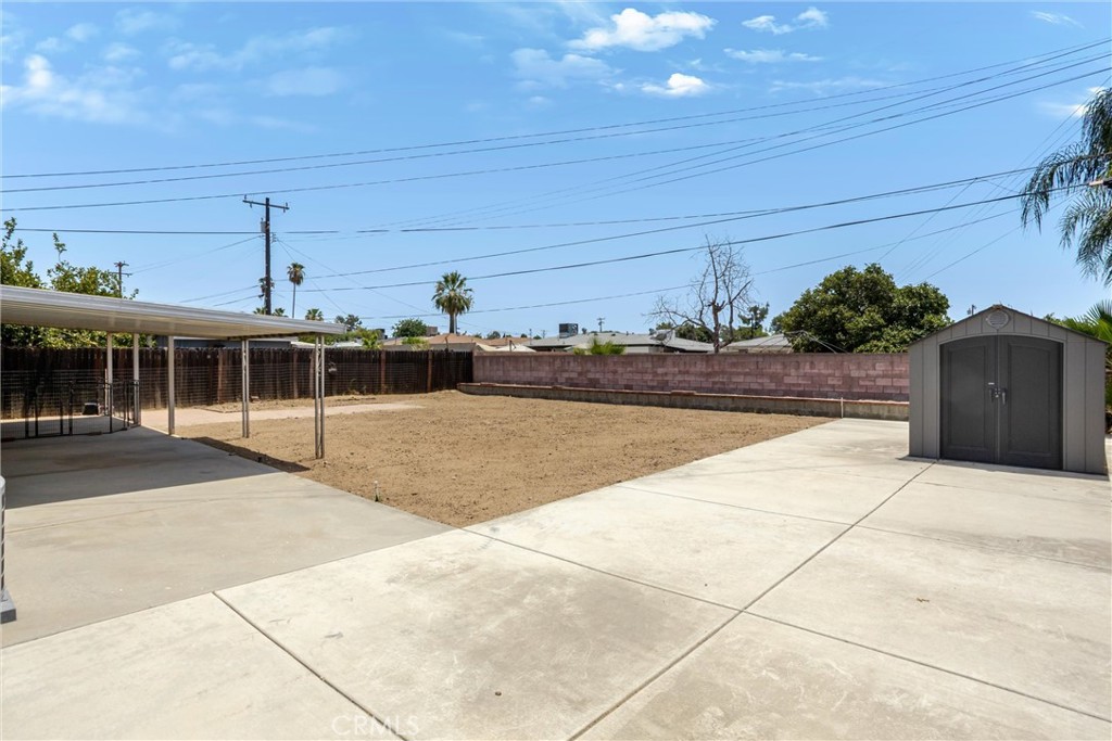 27143 Norwood Property Photo 18