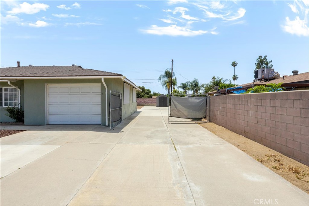 27143 Norwood Property Photo 22