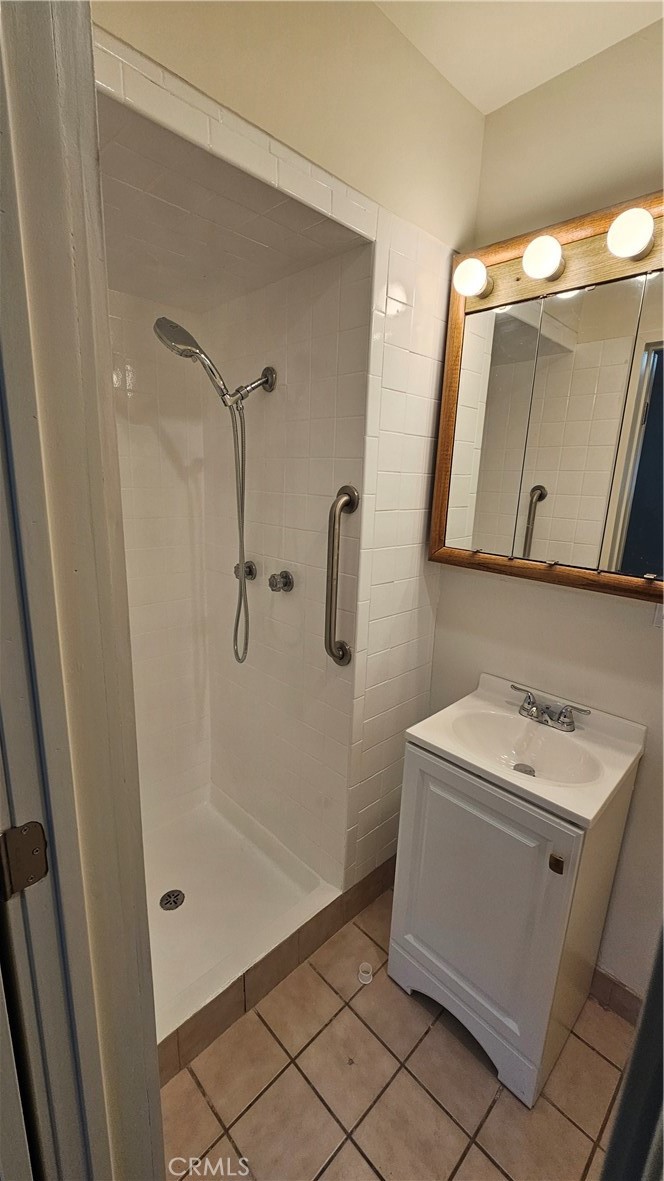 3469 N F Property Photo 11