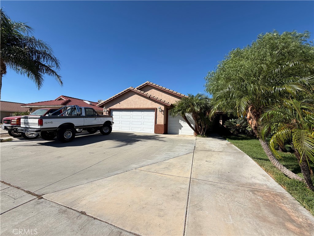 15184 Macadamia Court Property Photo 3