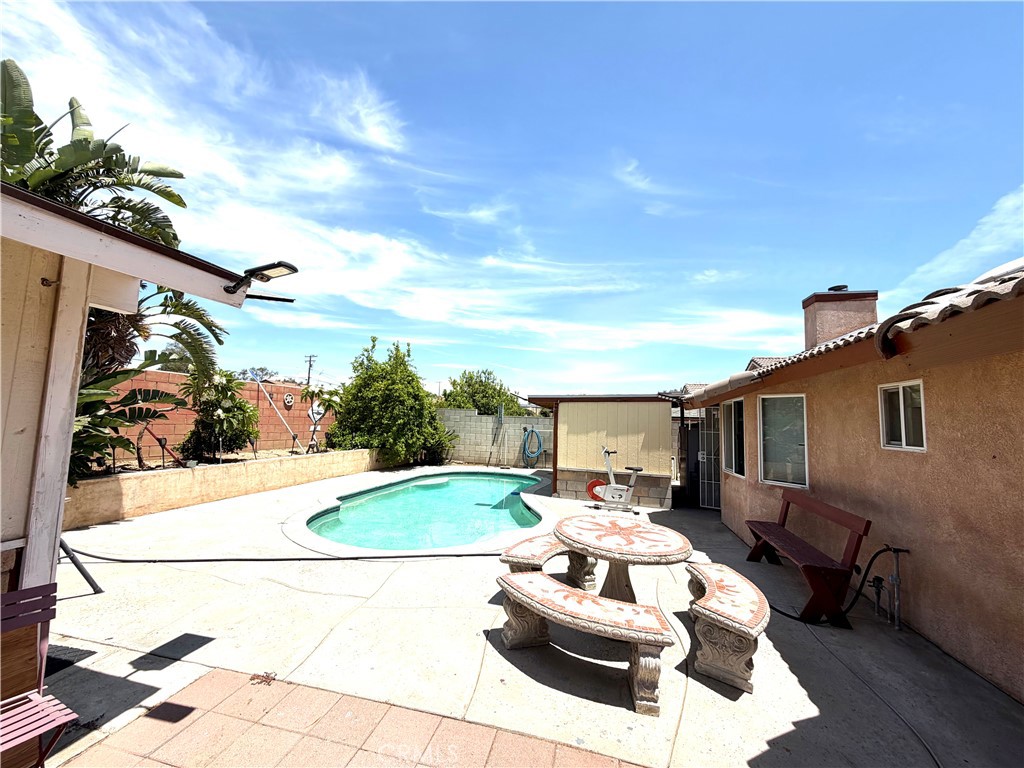 15184 Macadamia Court Property Photo 6