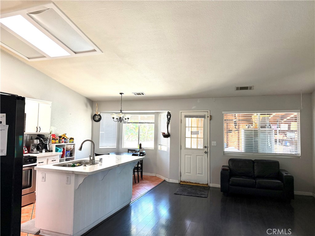 15184 Macadamia Court Property Photo 10