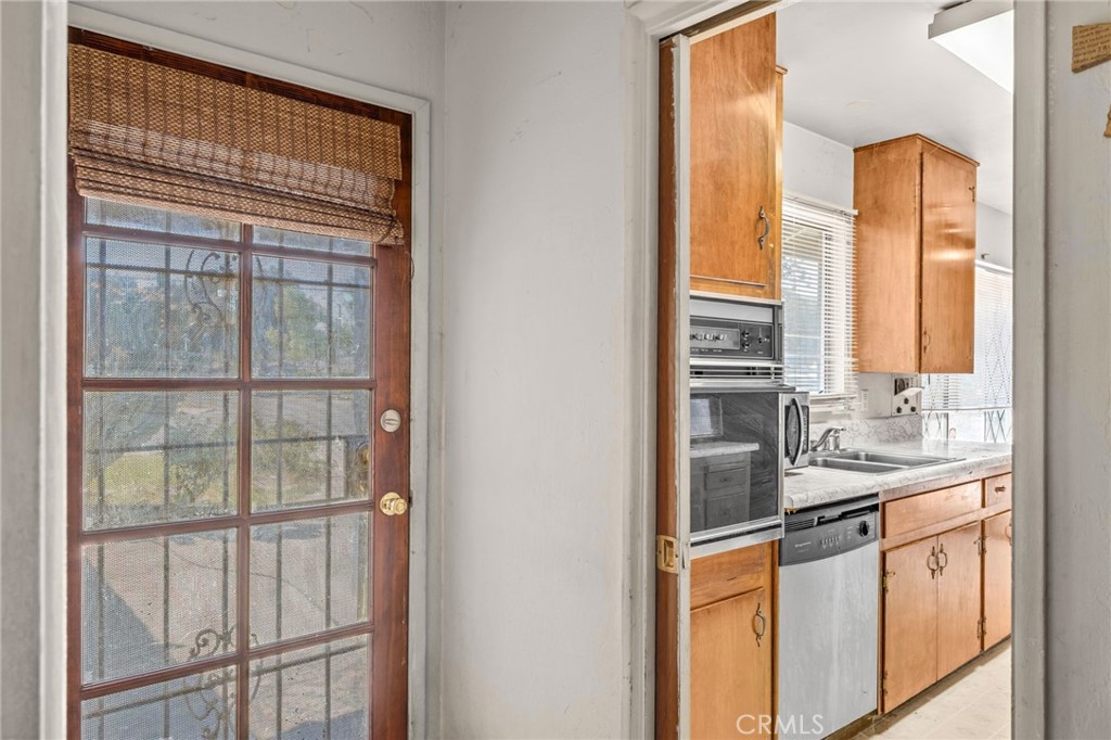 8811 California Property Photo 4