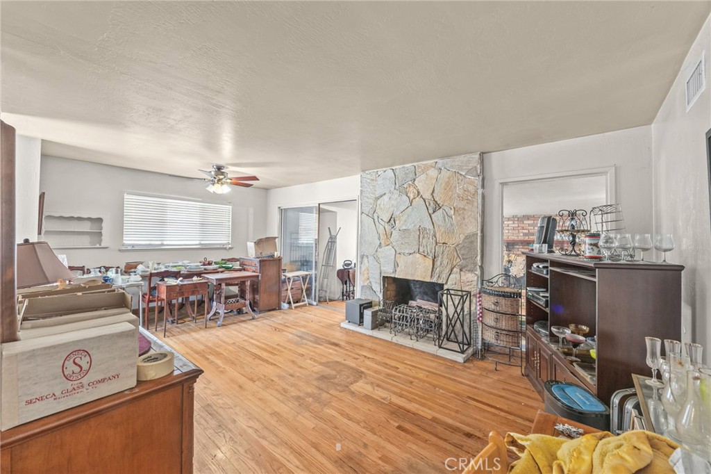 8811 California Property Photo 12