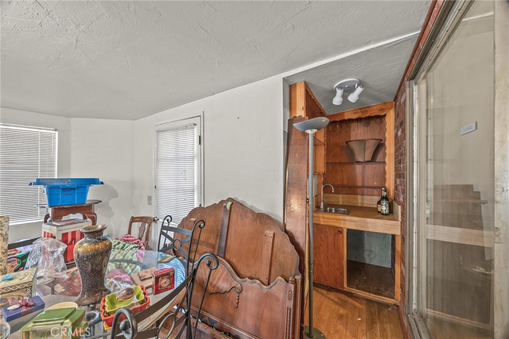 8811 California Property Photo 17