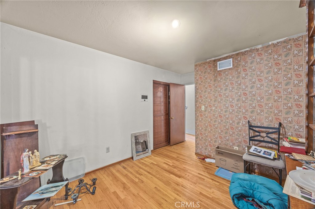 8811 California Property Photo 19