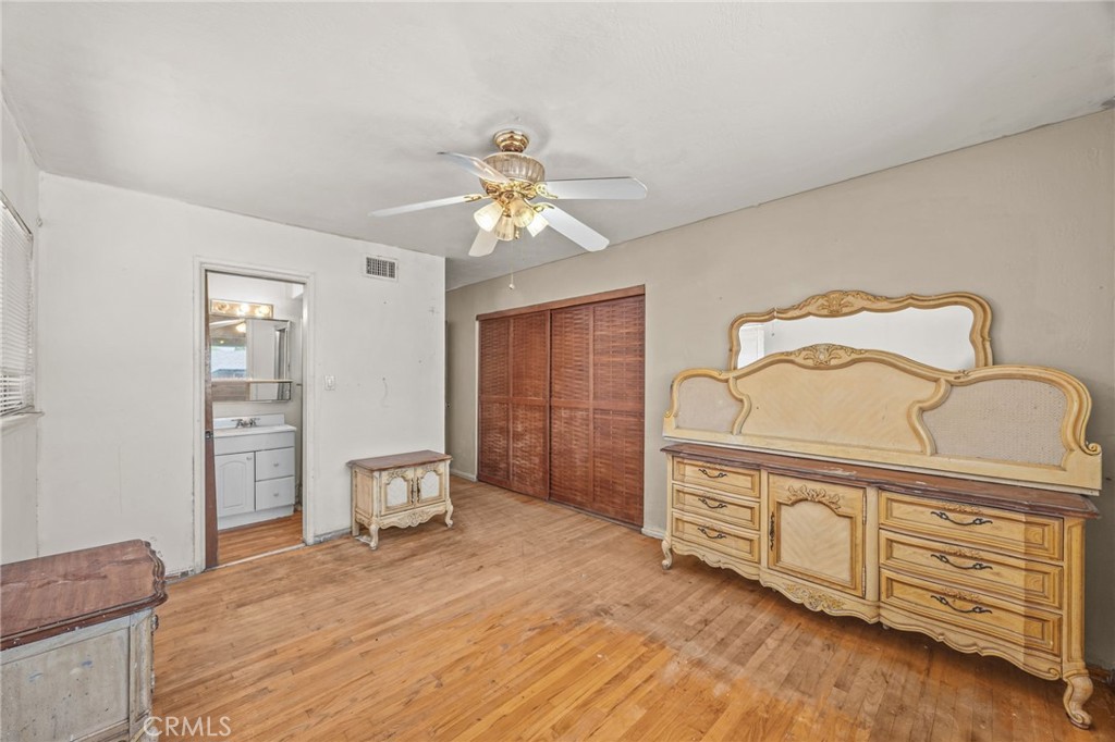 8811 California Property Photo 21