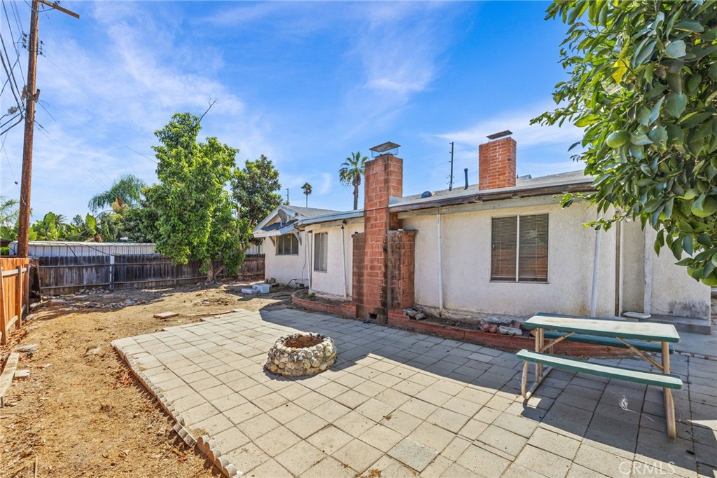 8811 California Property Photo 29