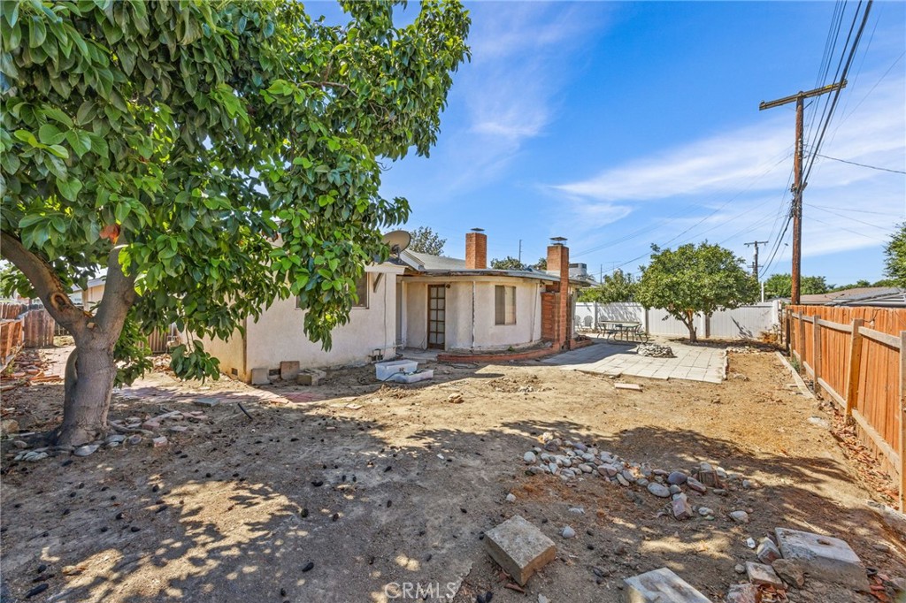 8811 California Property Photo 30