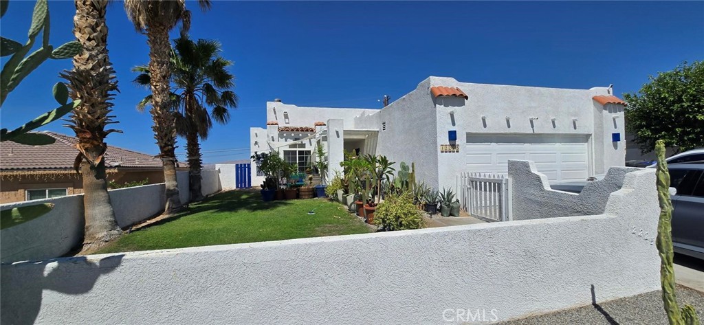 12225 Sumac Property Photo 3