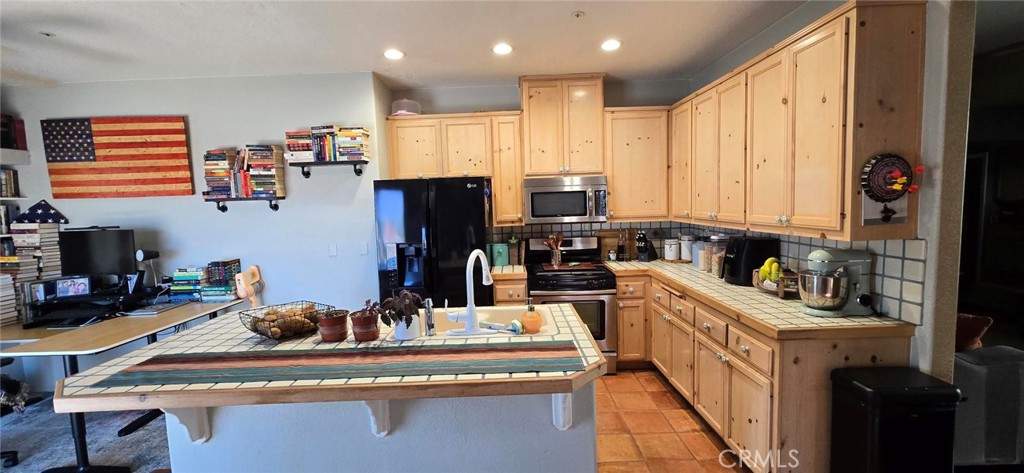 12225 Sumac Property Photo 7