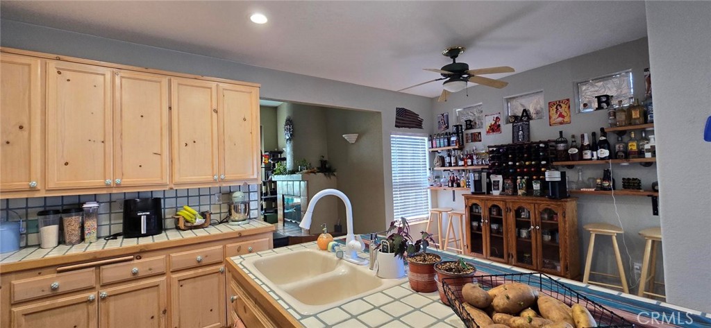 12225 Sumac Property Photo 8