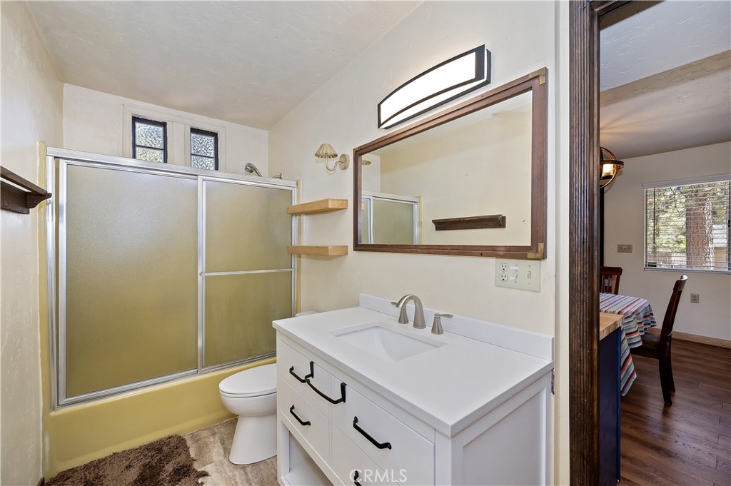 1124 Myrtle Avenue Property Photo 12