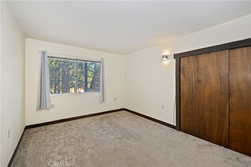 1124 Myrtle Avenue Property Photo 13