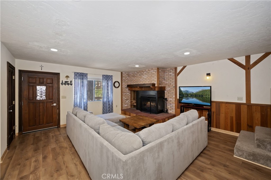 1124 Myrtle Avenue Property Photo 16