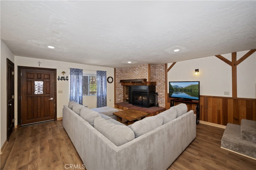1124 Myrtle Avenue Property Photo 16