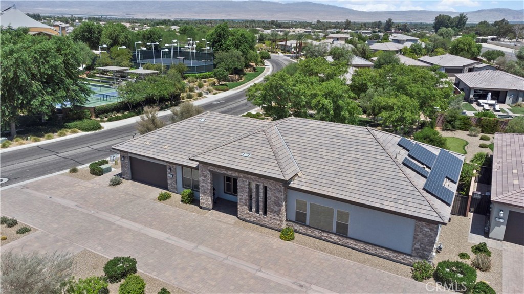 51890 Sawtooth Court Property Photo 2