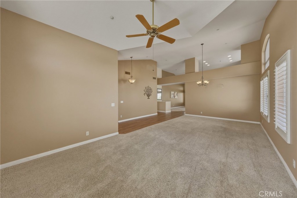 28346 Saffron Avenue Property Photo 16