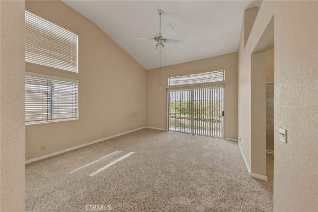 28346 Saffron Avenue Property Photo 21