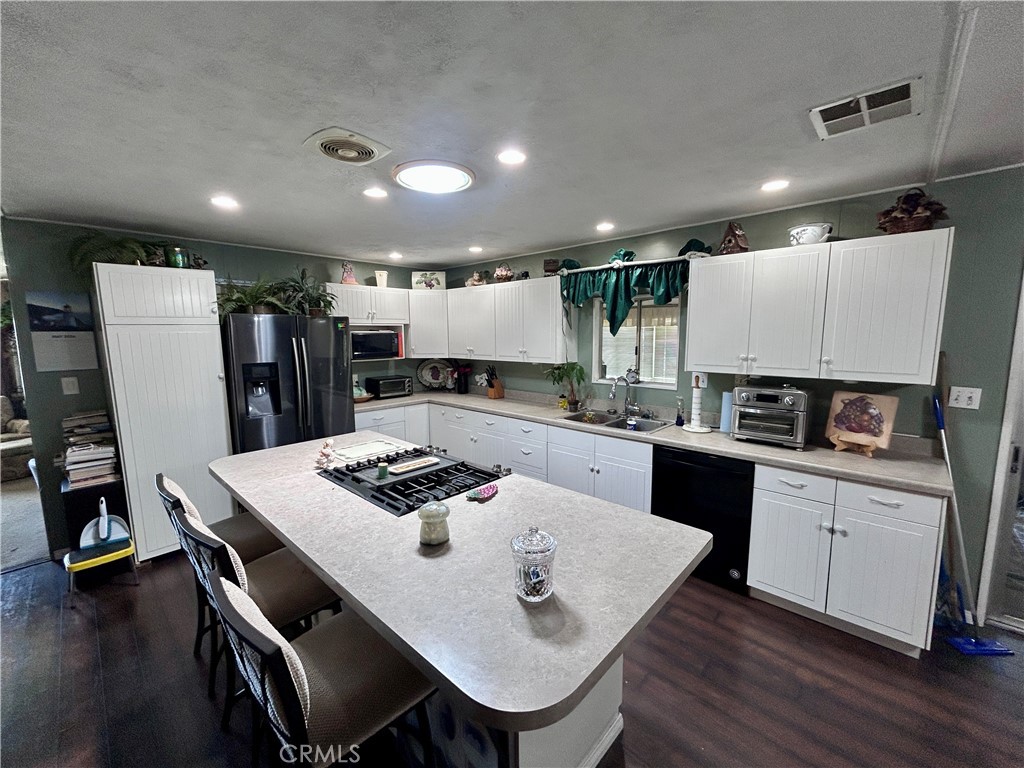 15500 Bubbling Wells Road 311 Property Photo 4