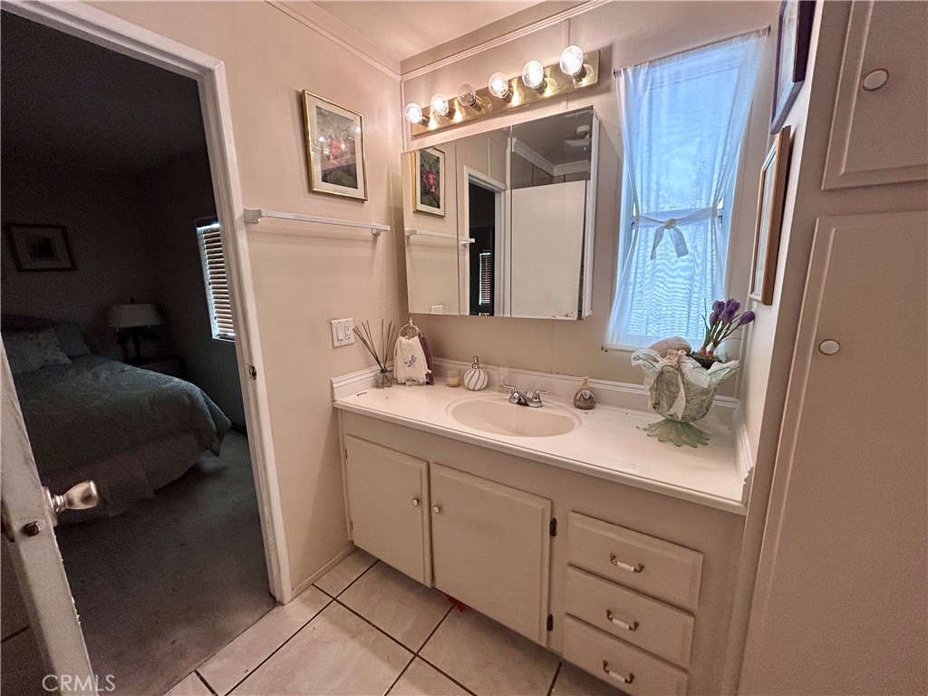 15500 Bubbling Wells Road 311 Property Photo 26