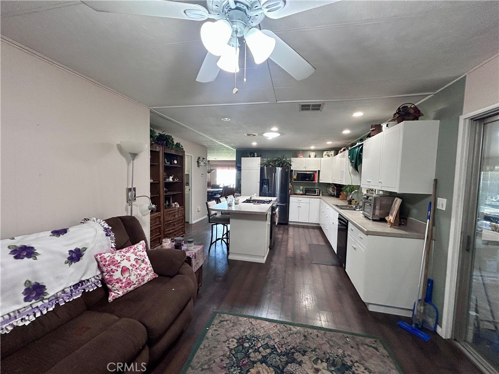 15500 Bubbling Wells Road 311 Property Photo 29