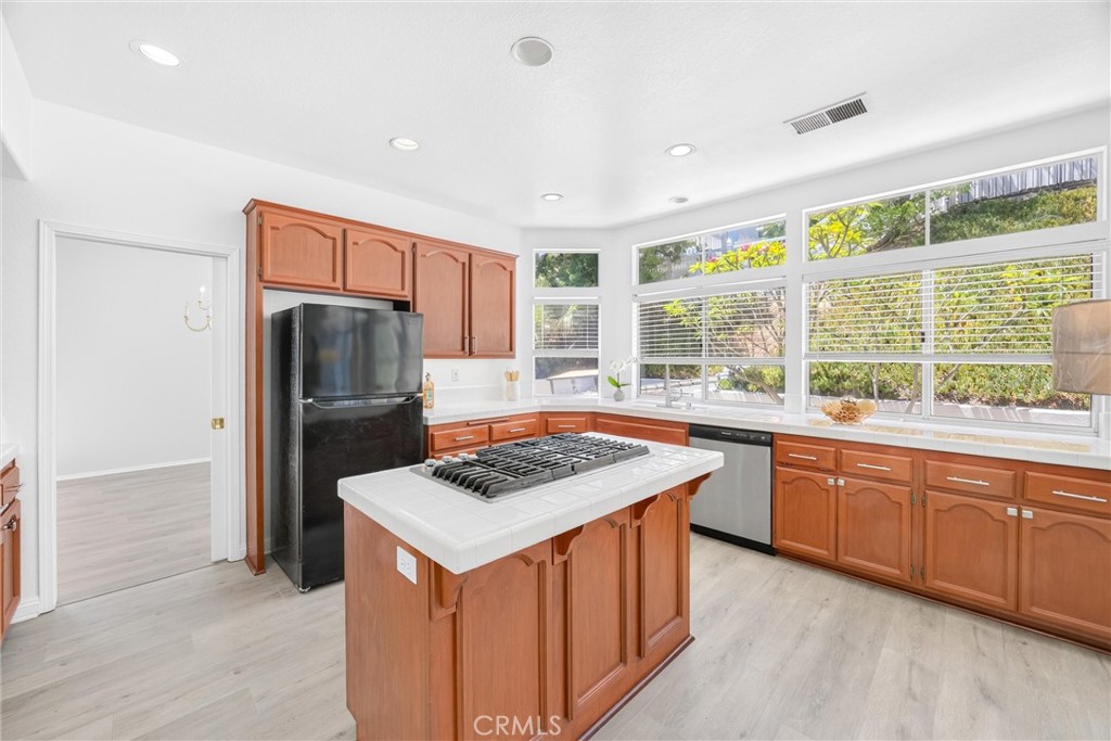 476 Somerset Cir Property Photo 16