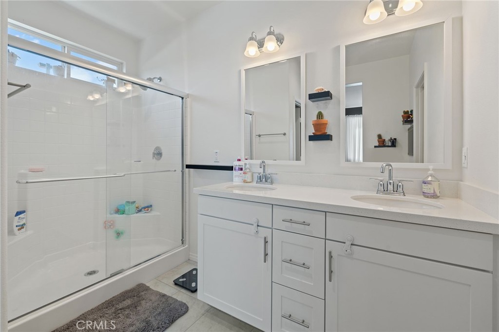 14098 Hera Property Photo 19
