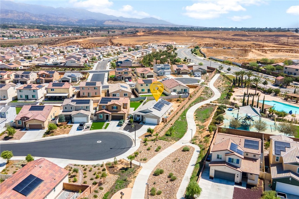 14098 Hera Property Photo 24