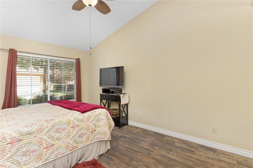 1055 Hogan Avenue Property Photo 12