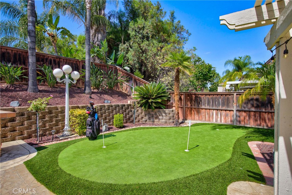 12599 Avocado Property Photo 3