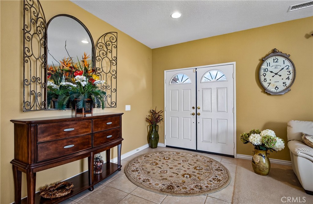 12599 Avocado Property Photo 5