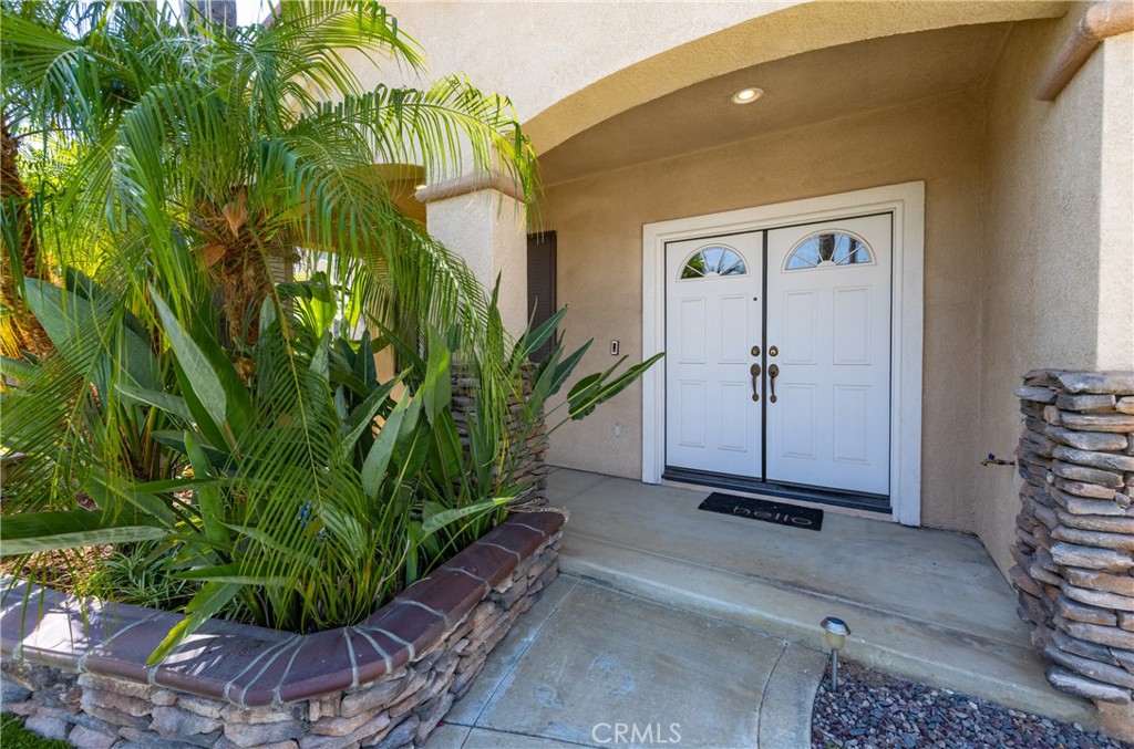 12599 Avocado Property Photo 9