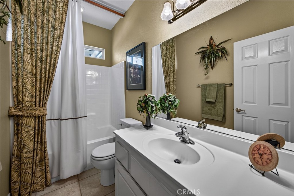 12599 Avocado Property Photo 20
