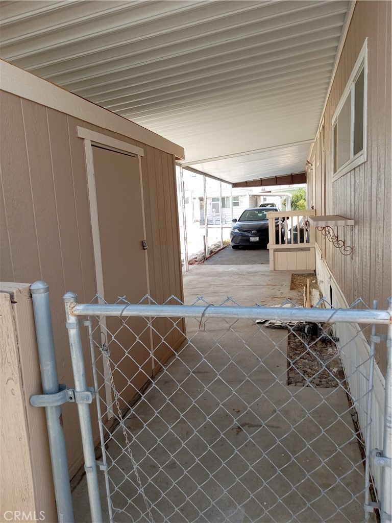 1600 S San Jacinto Avenue 56 Property Photo 4