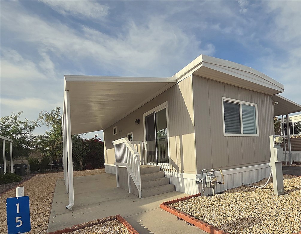 1600 S San Jacinto Avenue 56 Property Photo 5