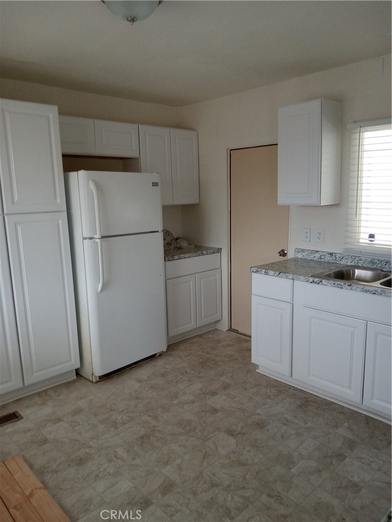1600 S San Jacinto Avenue 56 Property Photo 9